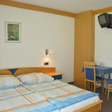 Πανσιόν Hribernig Sankt Primus